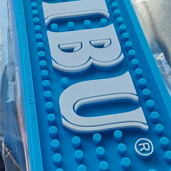 NEW MALIBU Bar Matt Blue Beer Matt - Picture 4 of 4